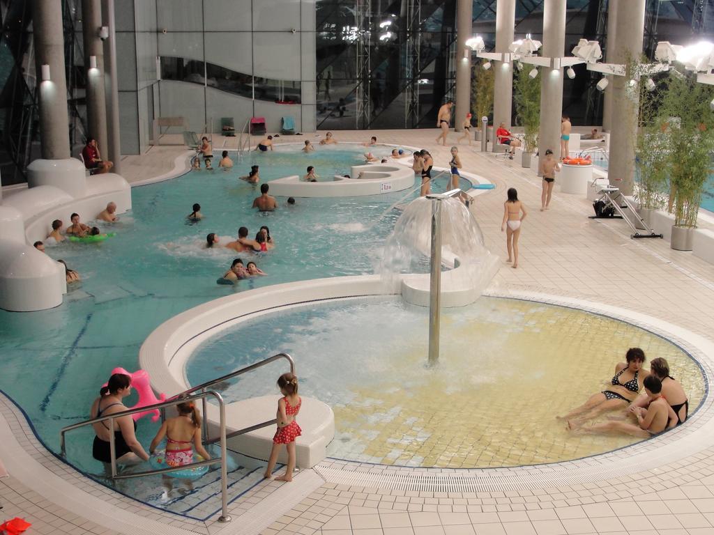 Hotel Solpark Kleszczow  Экстерьер фото